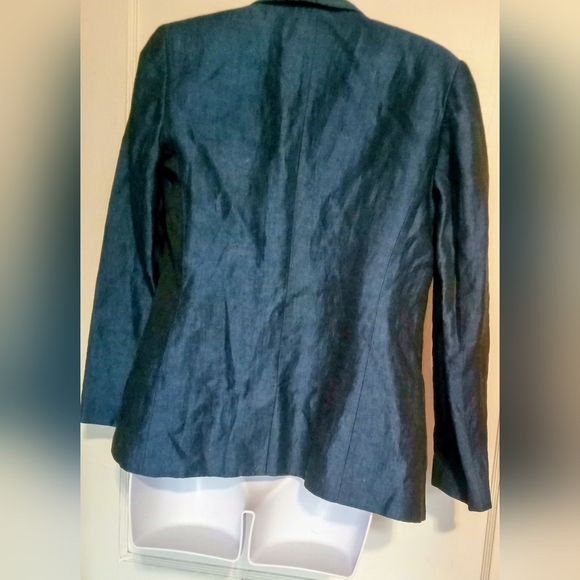 🛍️ BUNDLE ONLY 🛍️Petite Sophisticate Iridescent Blue Blazer - Picture 7 of 10